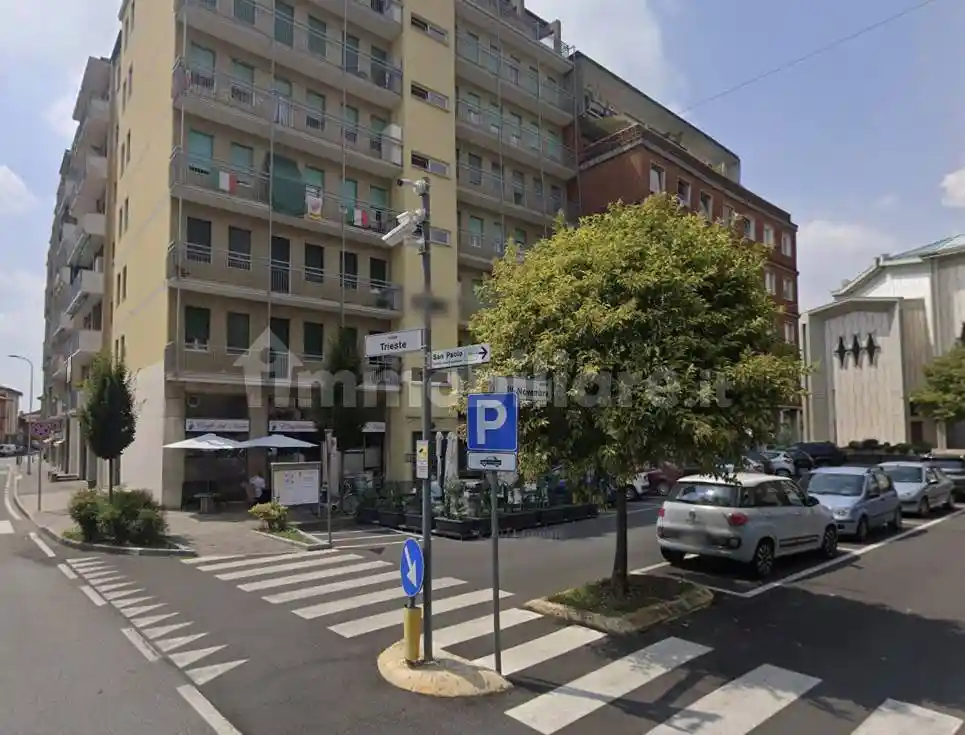 Appartamento in vendita a Azzano San Paolo