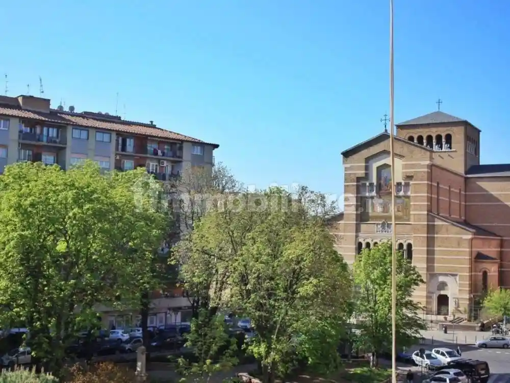 Bilocale piazza di Santa Maria Liberatrice, Testaccio, Roma - foto 5