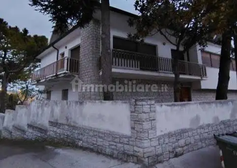 Casa indipendente in asta a Castelfidardo