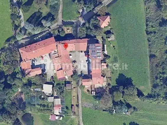 Appartamento in asta a Fino Mornasco