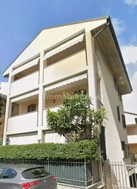 Appartamento in vendita a Bernareggio