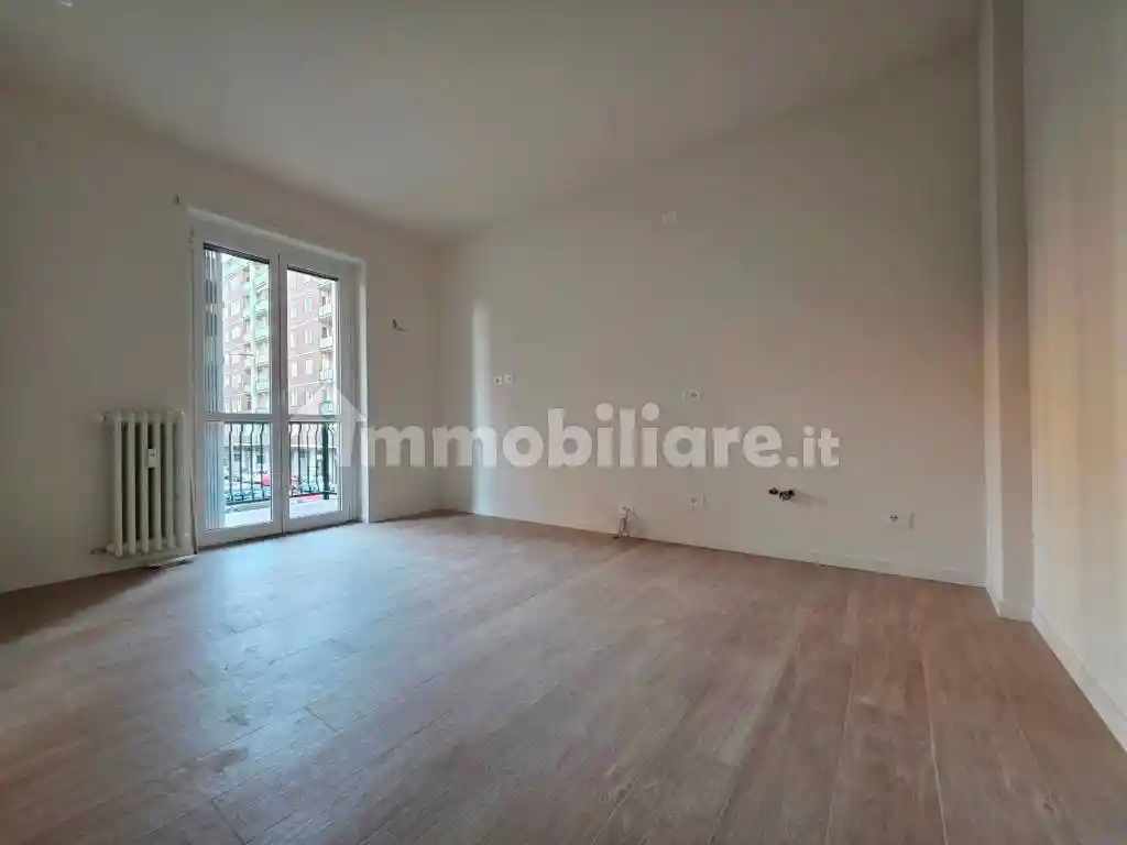 Bilocale via Antonio Panizzi 12, Lorenteggio, Milano - foto 5