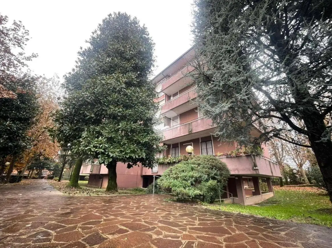 Trilocale via Nino Bixio, Centro, Agrate Brianza - foto 3