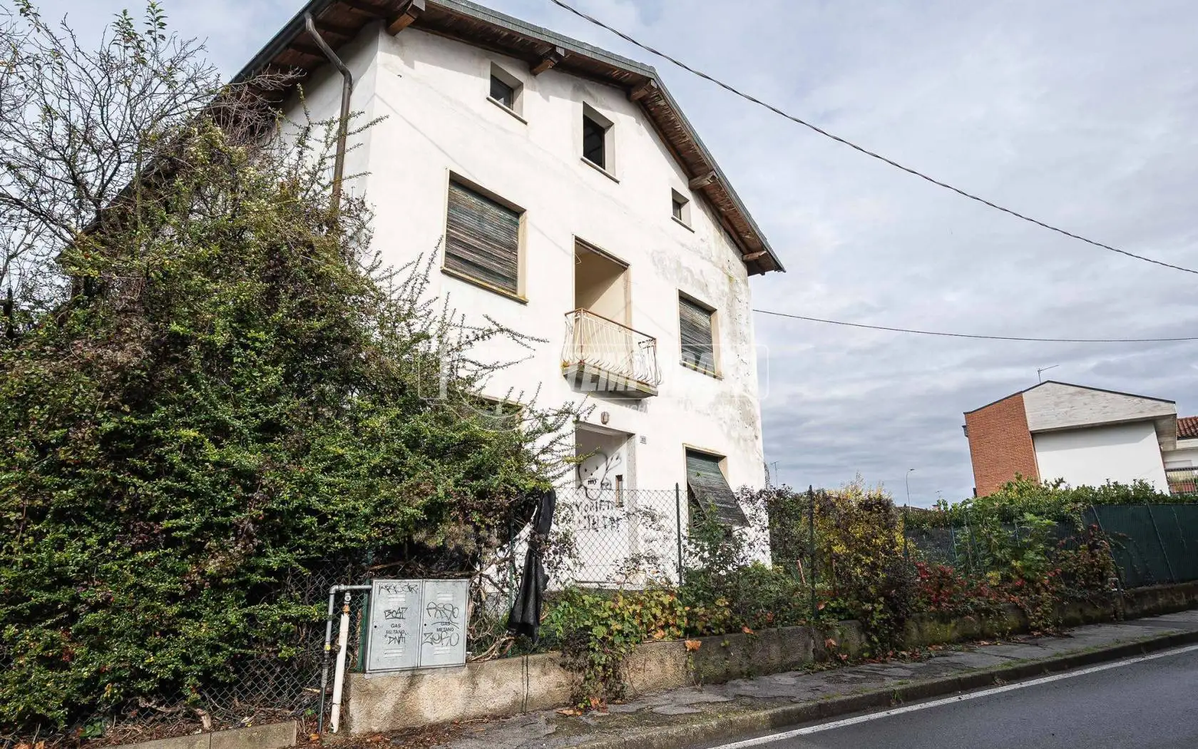 Villa bifamiliare via P. Giovio 302, Centro, Alzate Brianza - foto 2