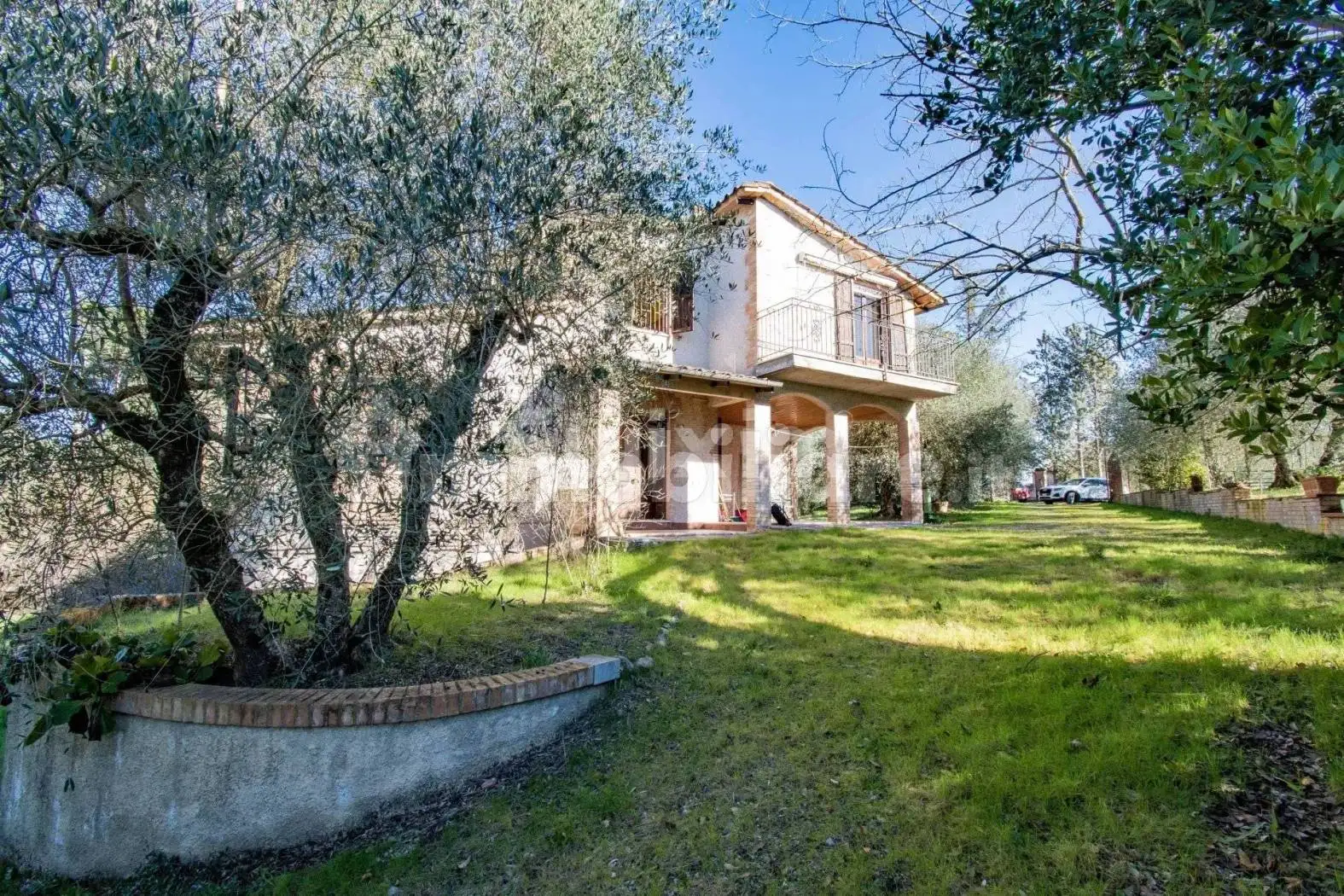 Villa in vendita a Castelnuovo Berardenga