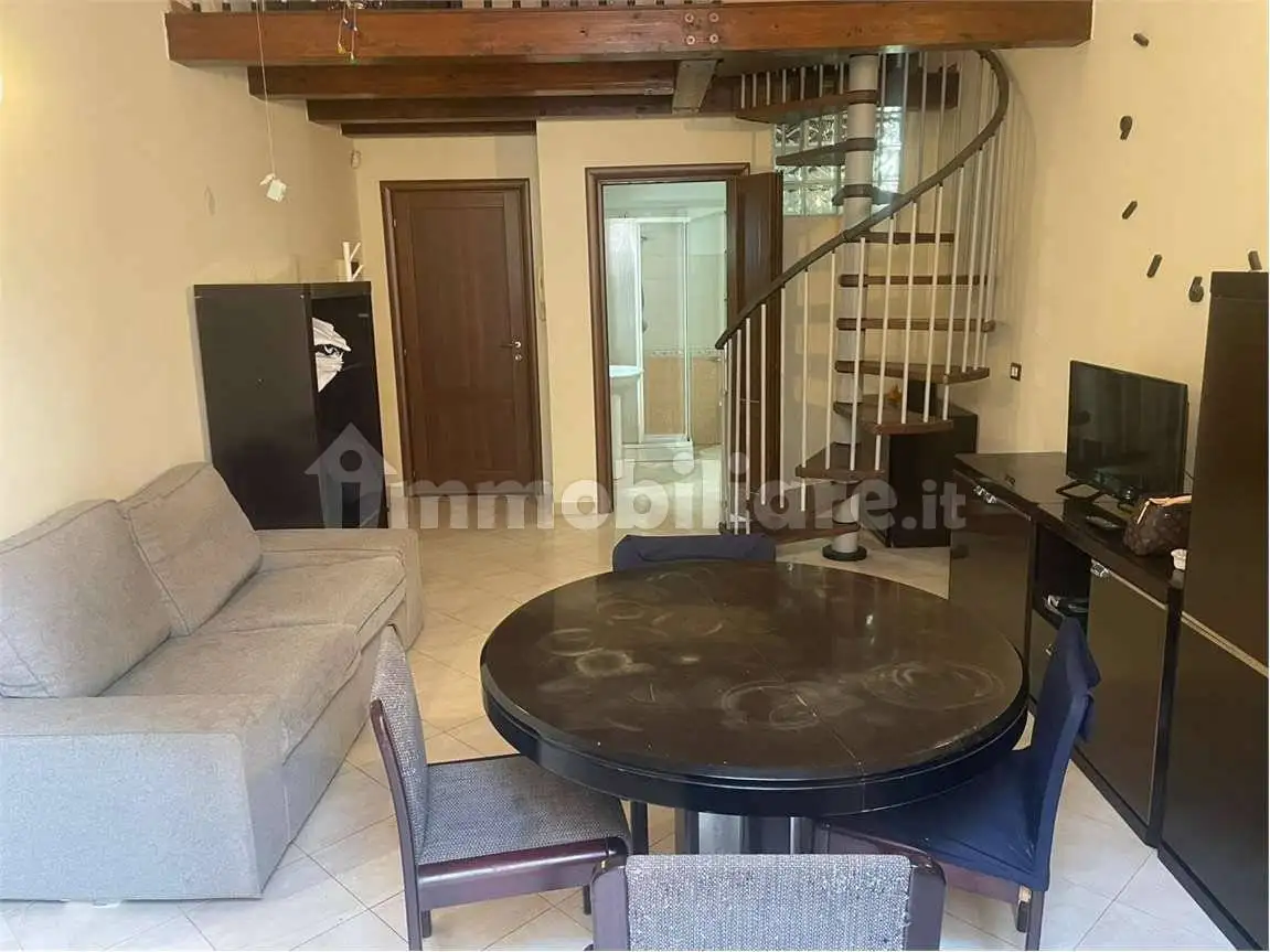 Appartamento in affitto a Siracusa