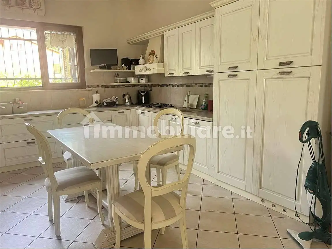 Villa unifamiliare via Gradassi, Centro, Campello sul Clitunno - foto 3