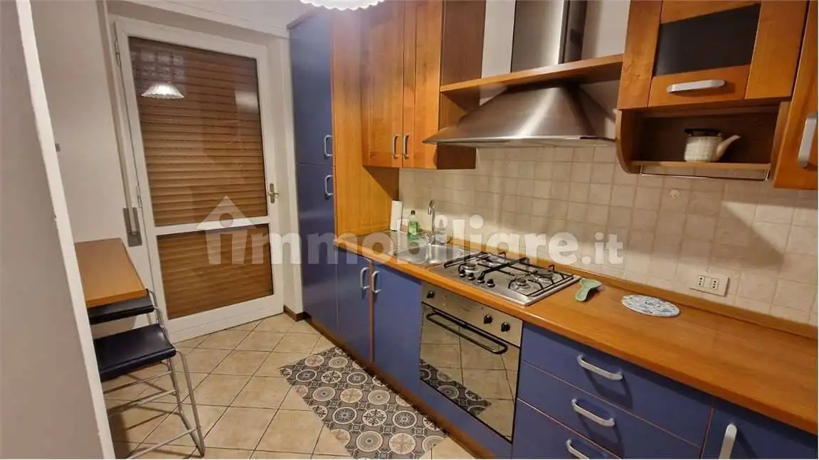 Trilocale piazza della chiesa, Centro, Angera - foto 5