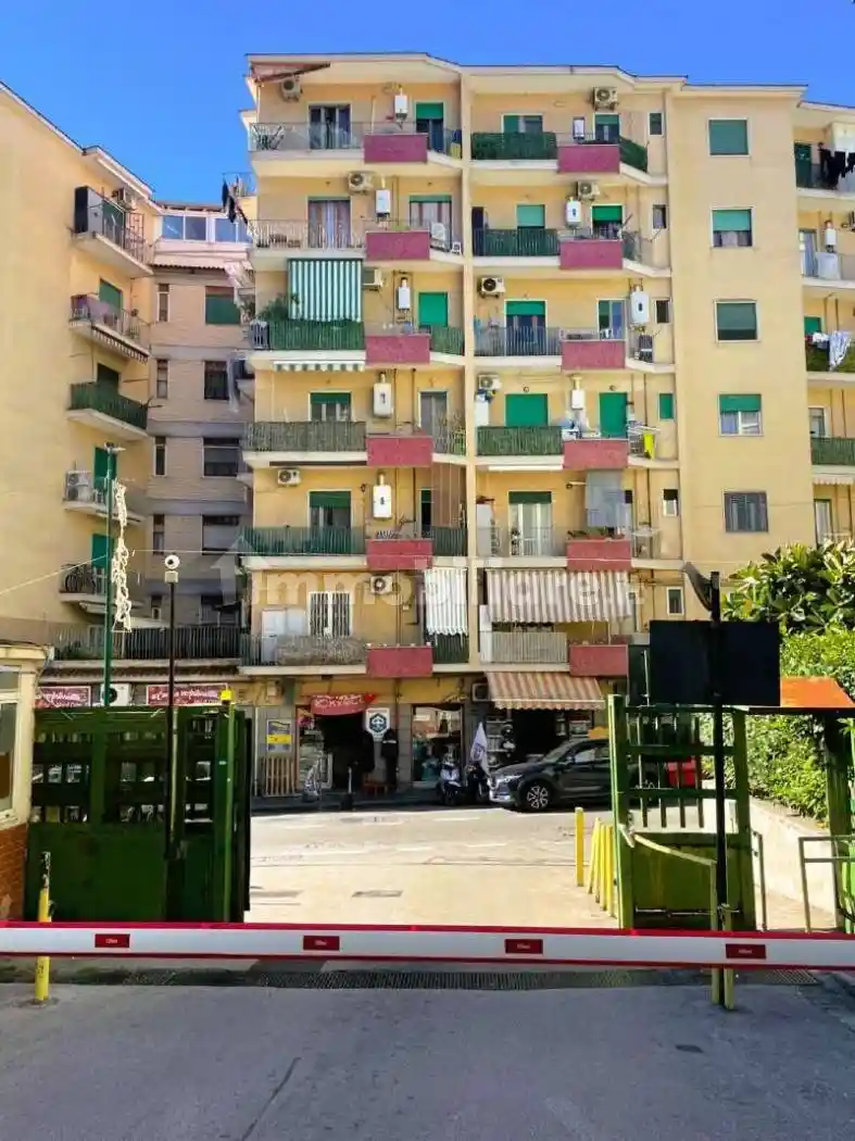 Trilocale via MICHELANGELO DA CARAVAGGIO, Fuorigrotta, Napoli - foto 5