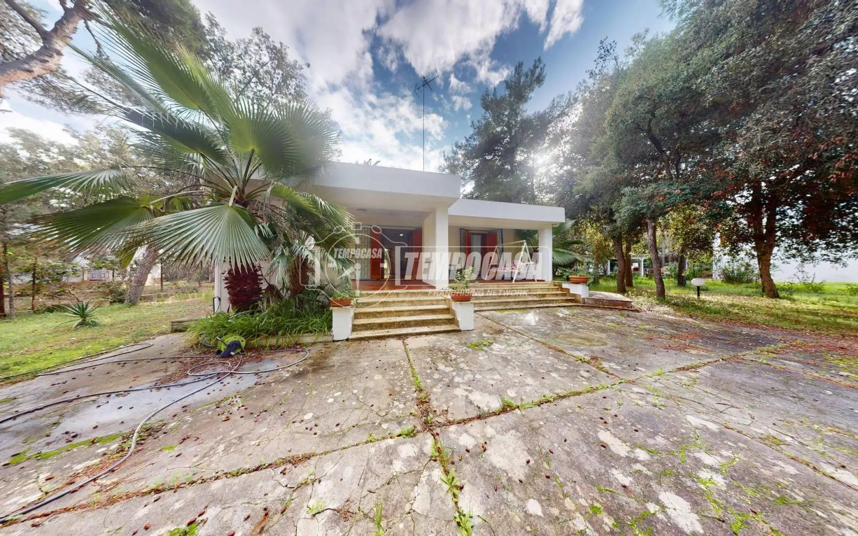 Casa indipendente in vendita a Vernole