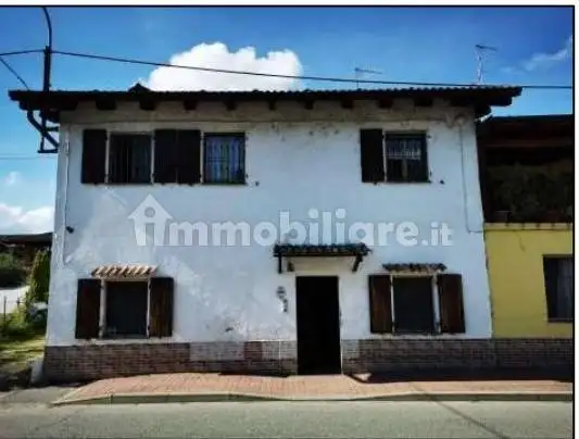 Casa indipendente in asta a Vinzaglio