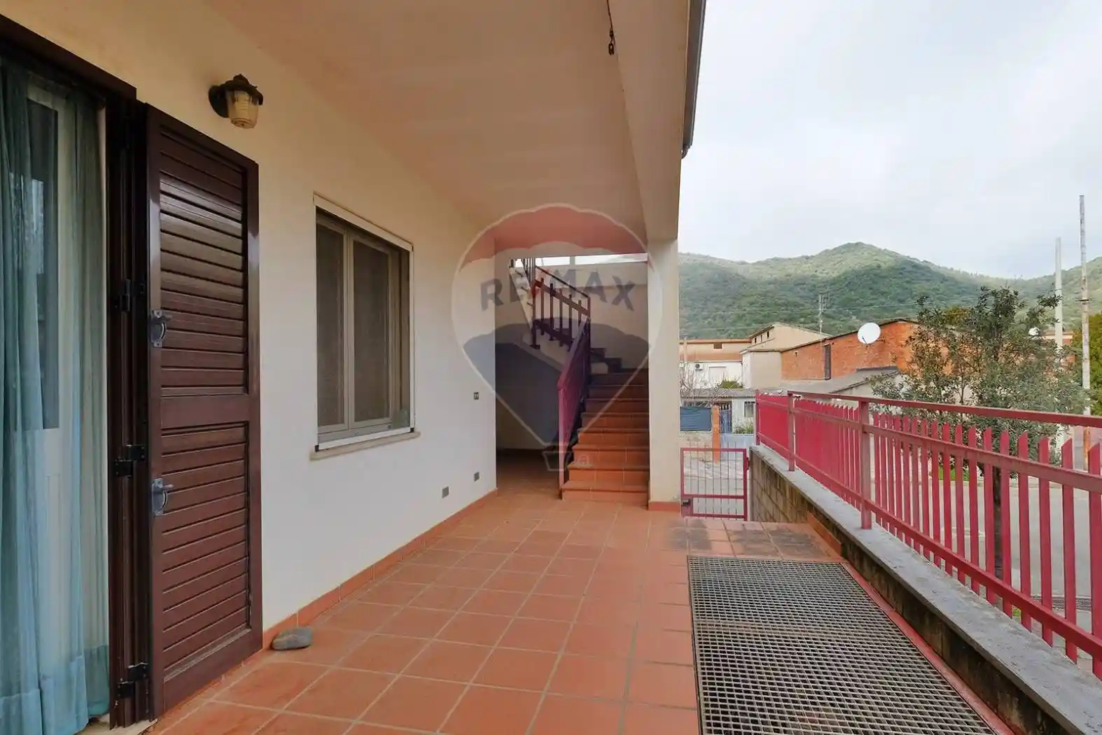 Terratetto unifamiliare 102 m², ottimo stato, Teulada - foto 5