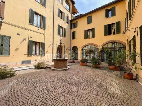 Appartamento in affitto a Bologna