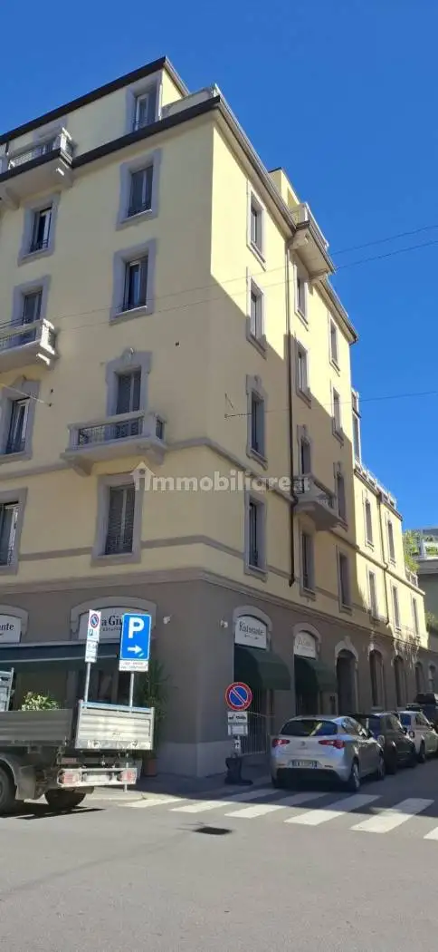 Apartment in vendita a Milan