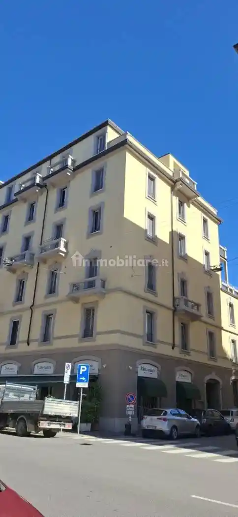 Bilocale via Luigi Manfredini 12, Paolo Sarpi, Milano - foto 3