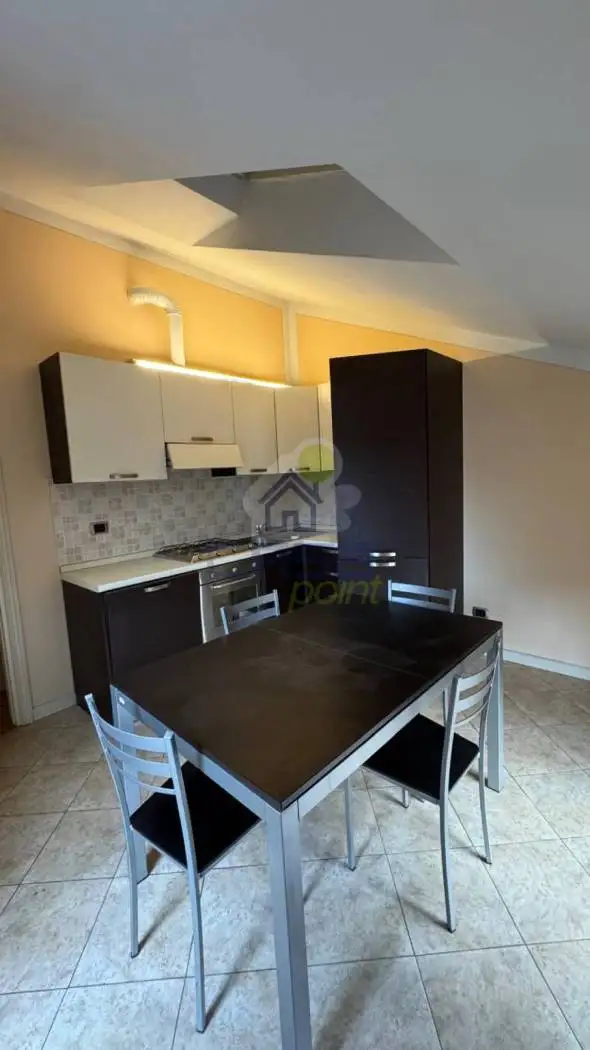 Trilocale via Vittorio Emanuele II, Centro, Codogno - foto 3