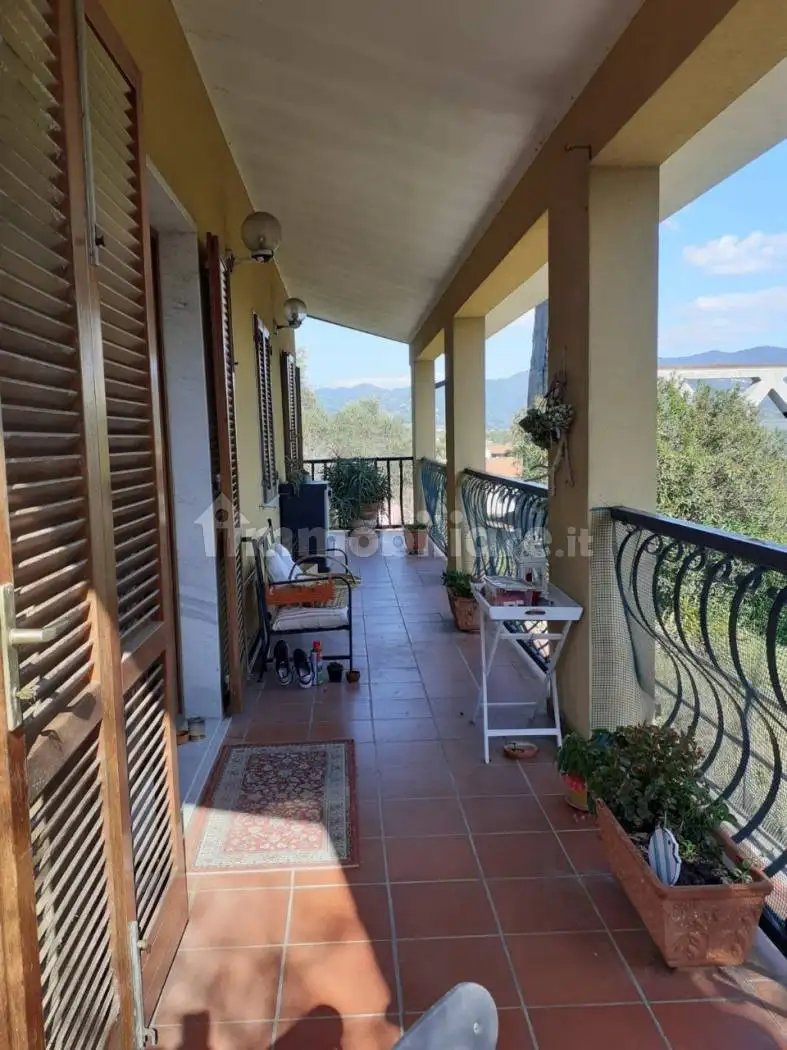 Appartamento in vendita a Ameglia