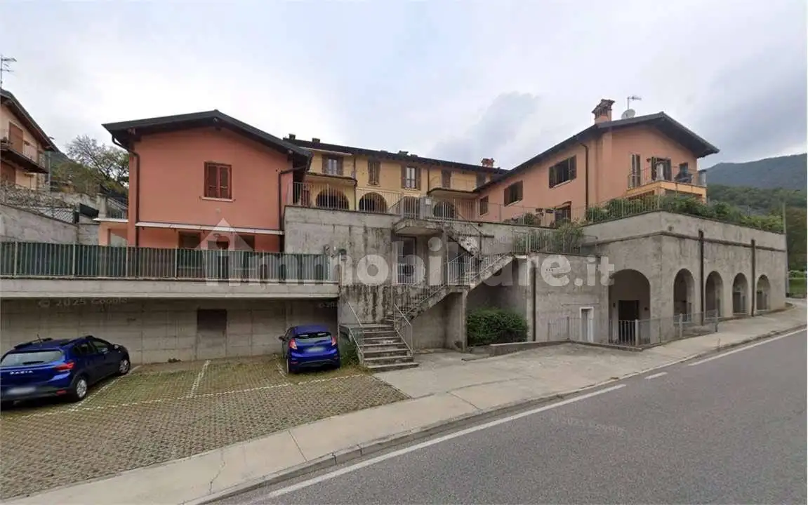 Appartamento in asta a Caino