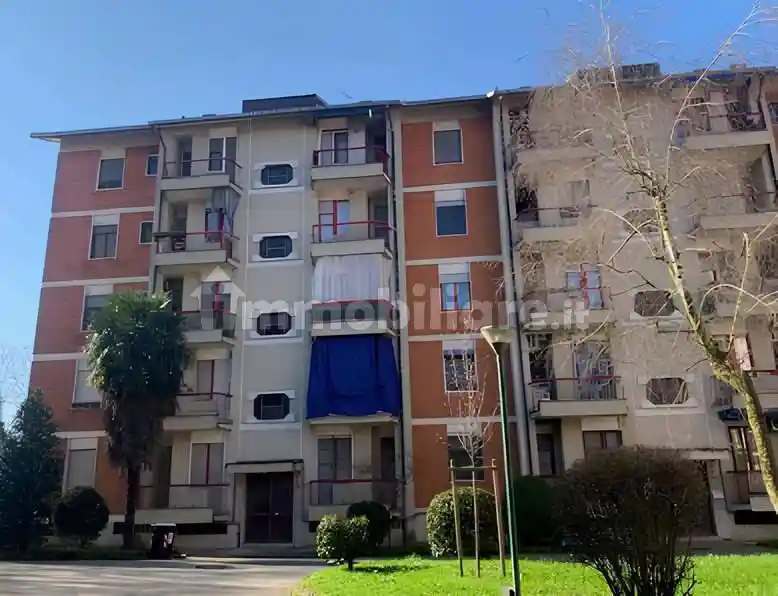 Appartamento in vendita a Limbiate