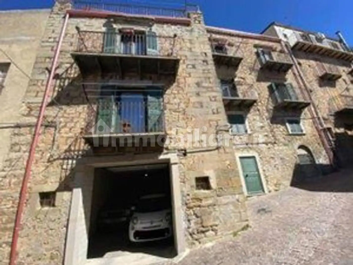 Casa indipendente in asta a Capizzi