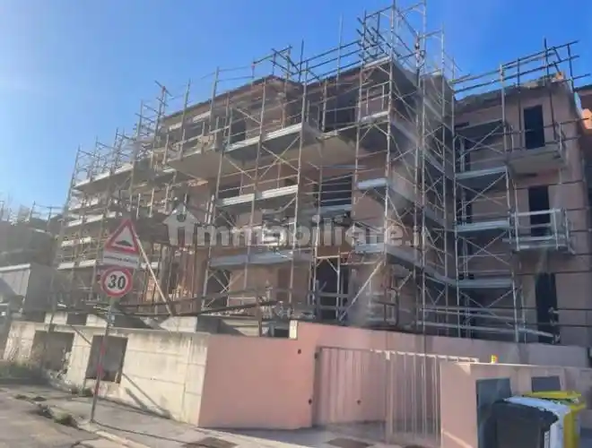 Rustico - Casale in vendita a Fermo