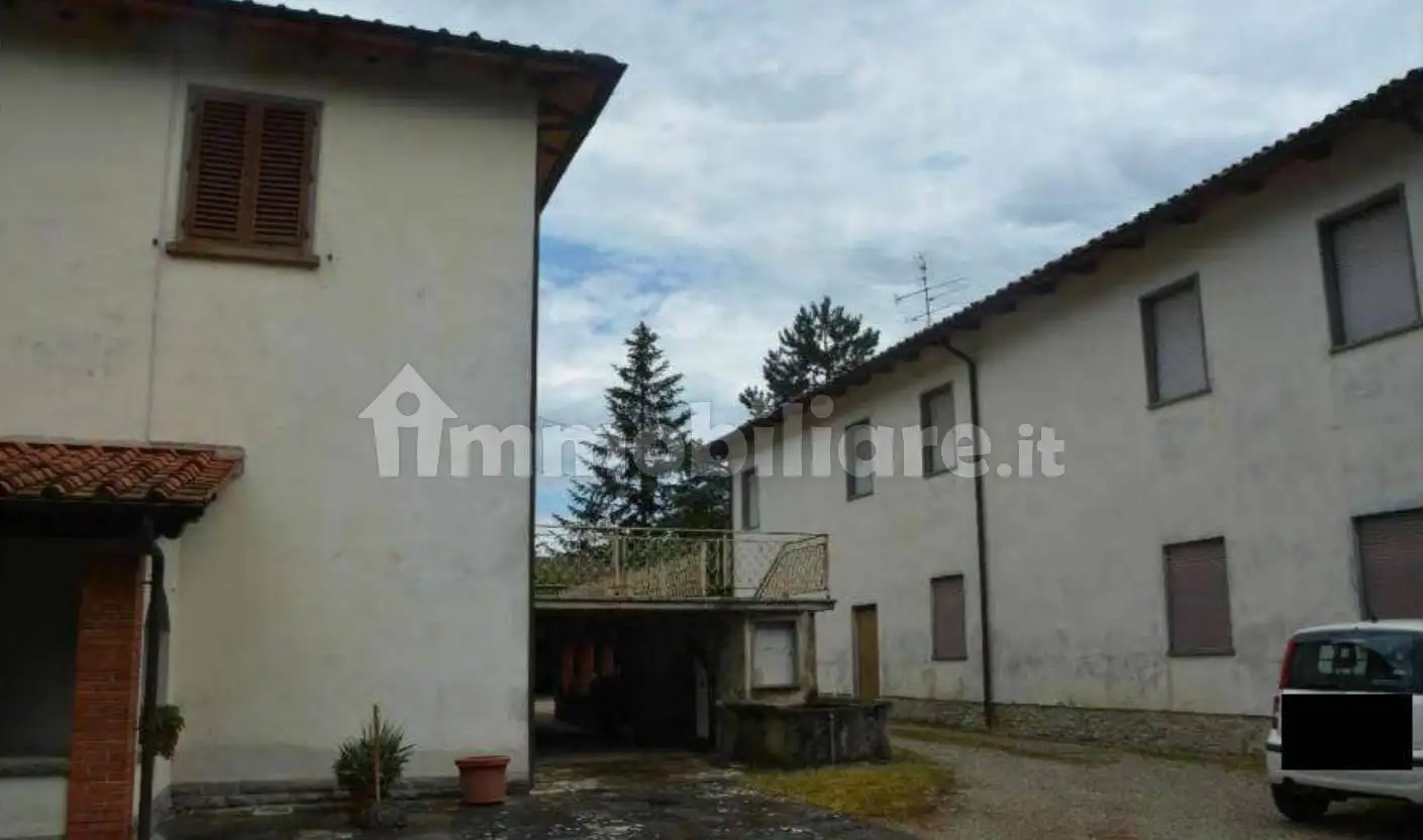 Casa indipendente in asta a Scarperia e San Piero