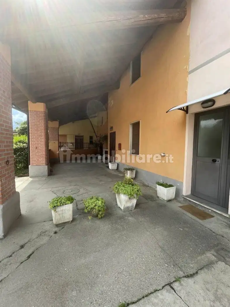 Terratetto unifamiliare 124 m², buono stato, Centro, Crespiatica - foto 3