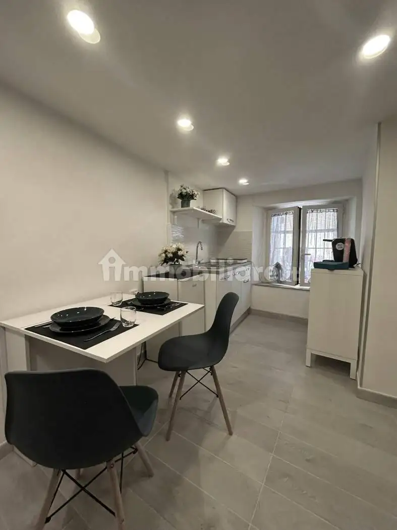 Appartamento in affitto a Napoli