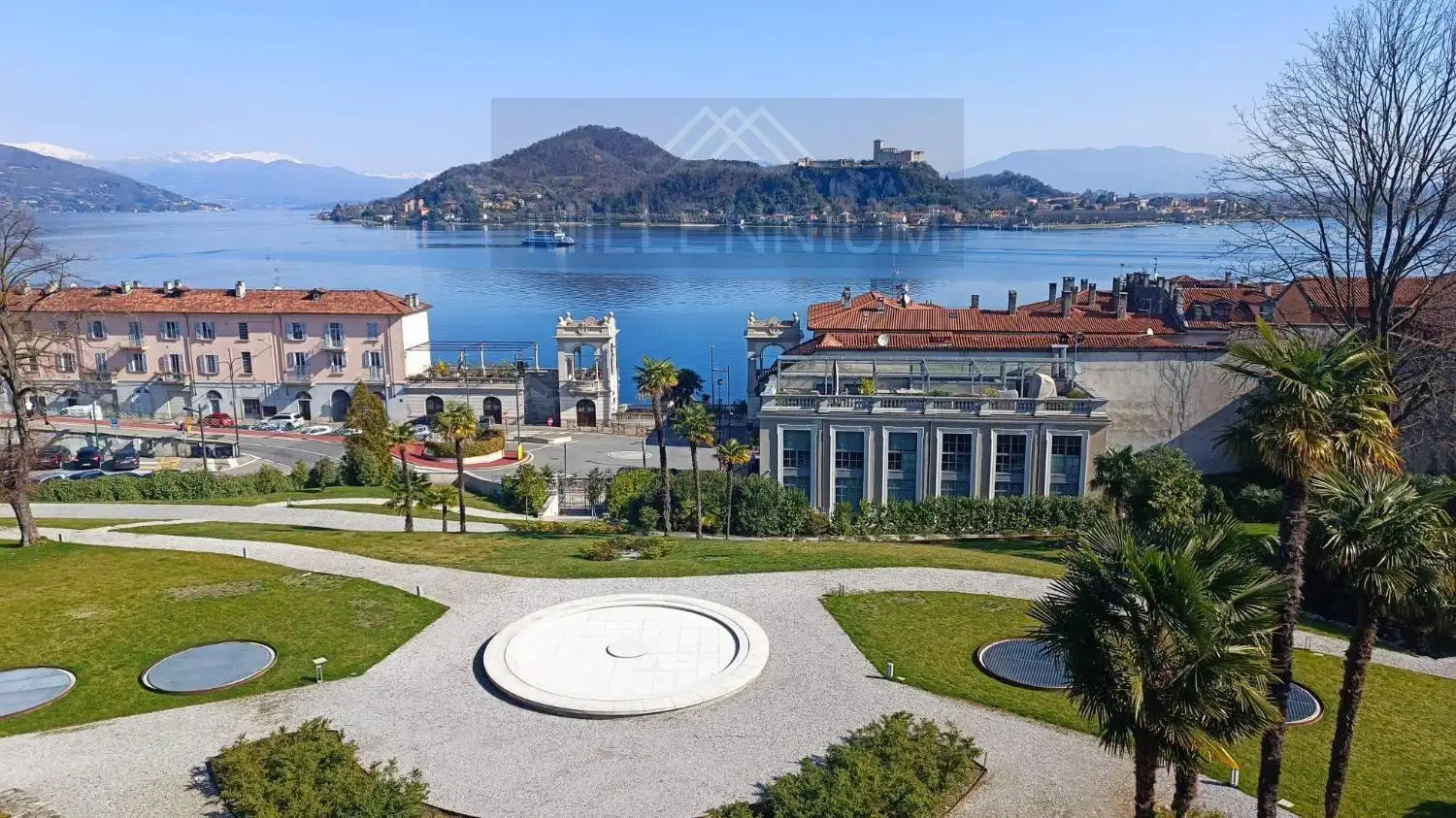 Appartamento in affitto a Arona