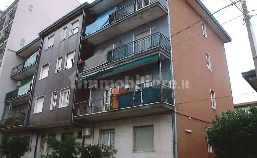 Appartamento in vendita a Limbiate