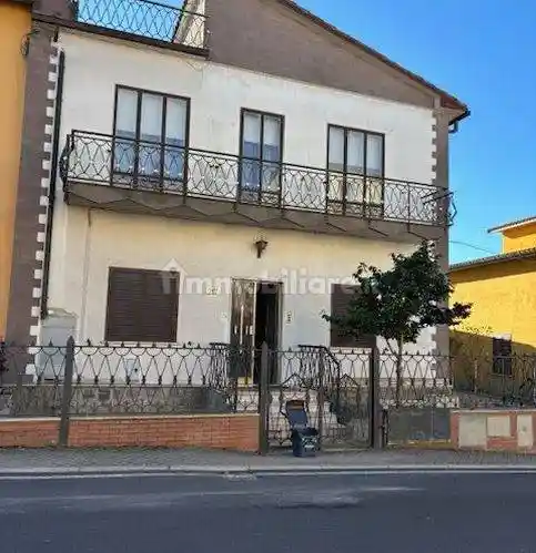 Appartamento in vendita a Montefiascone