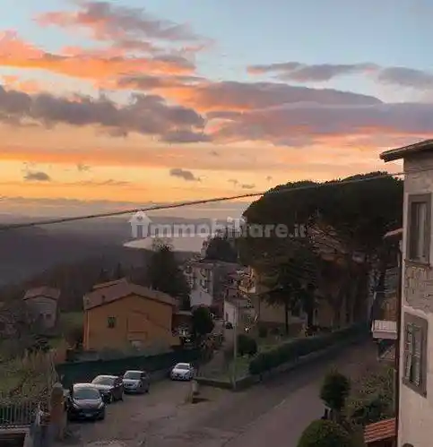 Appartamento in vendita a Montefiascone