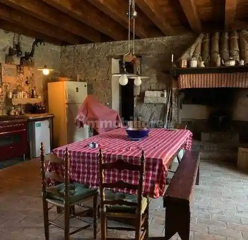 Villa in vendita a Montefiascone