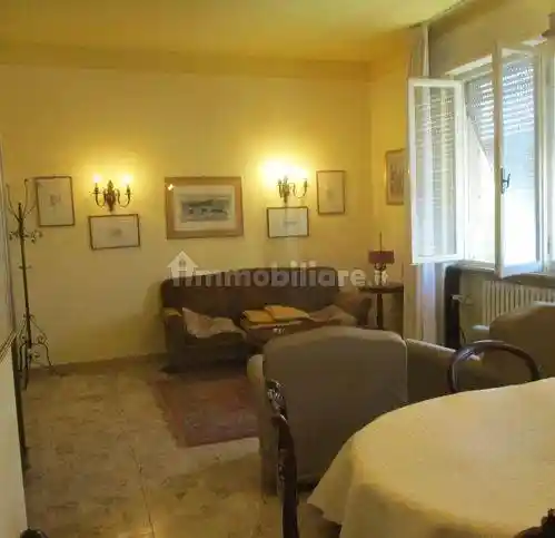 Appartamento via Vittorio Veneto, Centro, Pontedera - foto 3