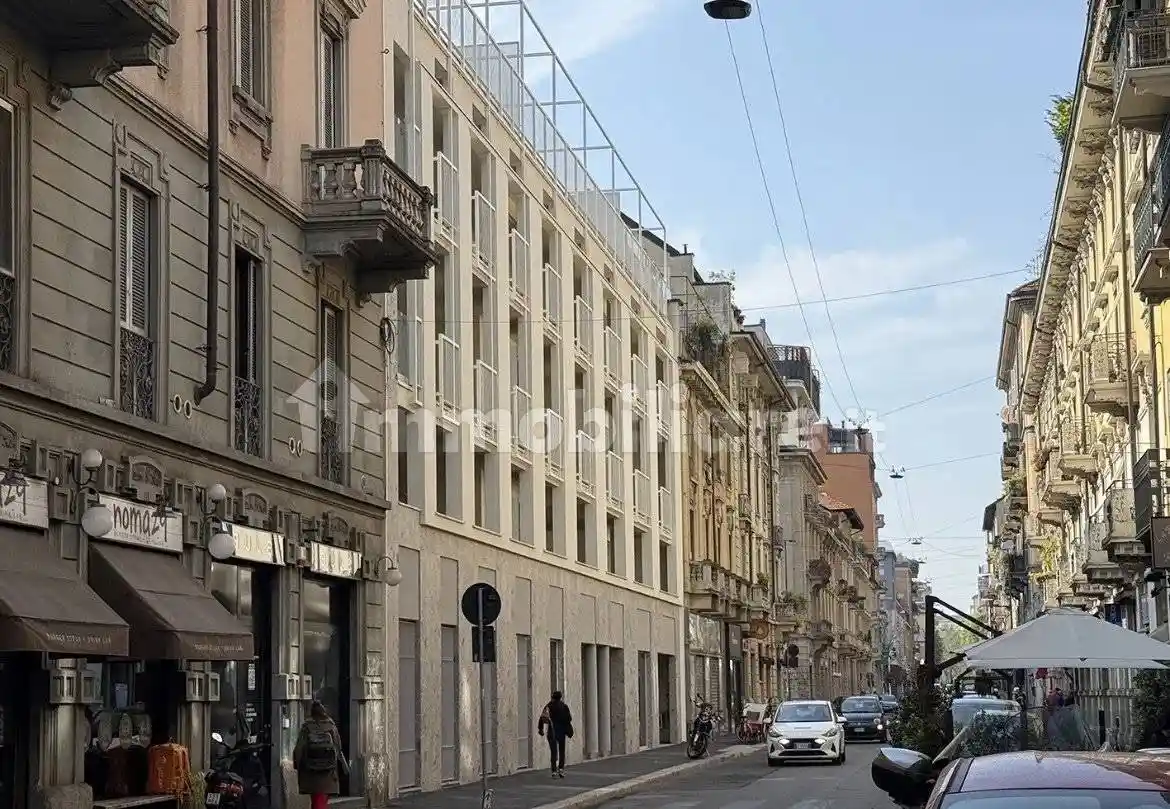 Trilocale ottimo stato, sesto piano, Paolo Sarpi, Milano - foto 3