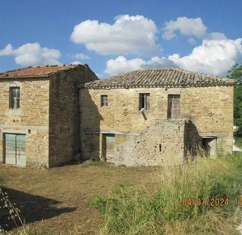 Rustico - Casale in vendita a Apiro