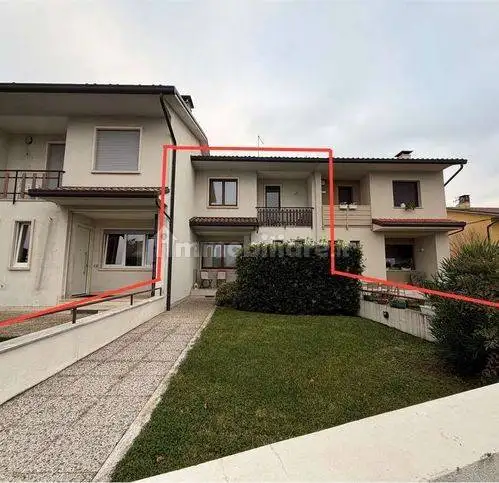 Villetta a schiera in vendita a Carrè