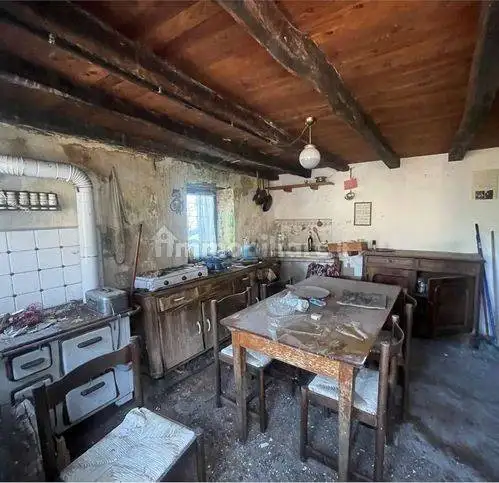 Rustico - Casale in vendita a Lugo di Vicenza