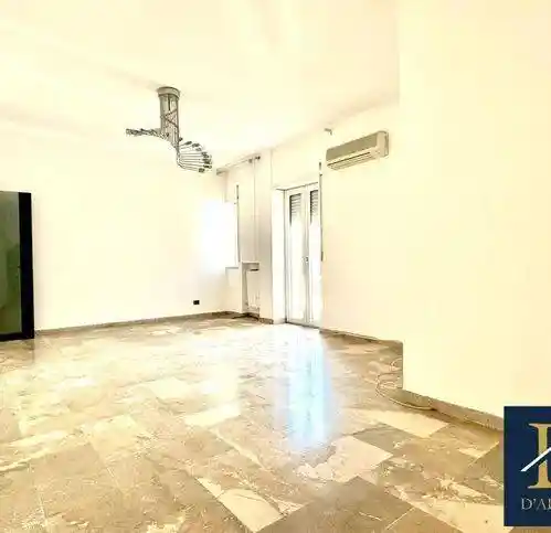 Appartamento in vendita a Taranto