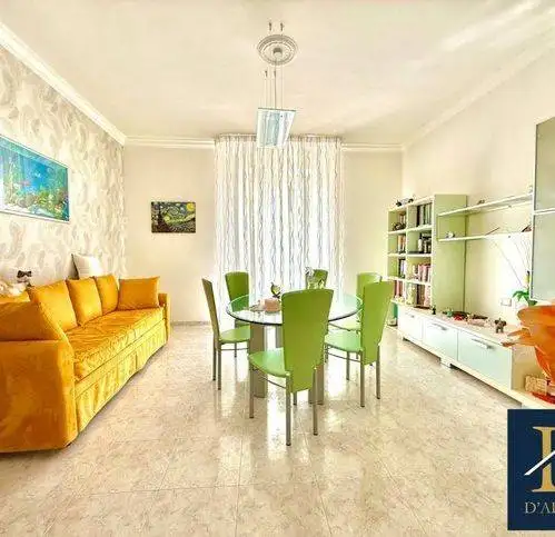 Appartamento in vendita a Taranto