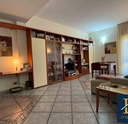 Appartamento in vendita a Taranto