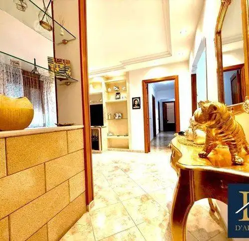 Appartamento in vendita a Taranto