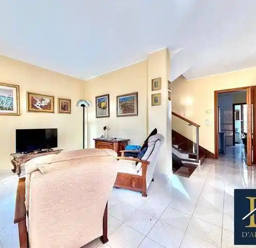 Villetta a schiera - foto 4