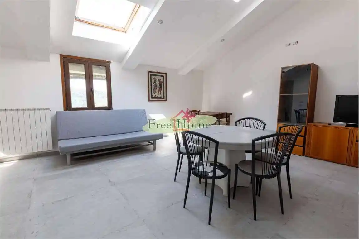 Appartamento via Motta, 6, Centro, Malnate - foto 2