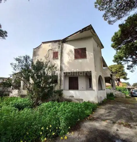 Casa indipendente in vendita a Mondragone