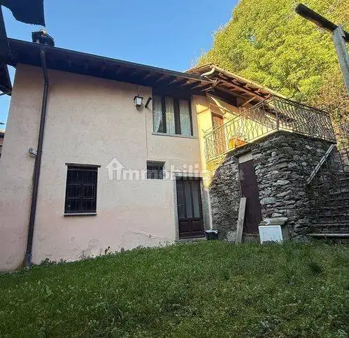 Villa in vendita a Trarego Viggiona