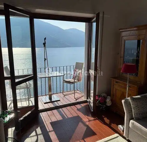 Appartamento in vendita a Cannobio