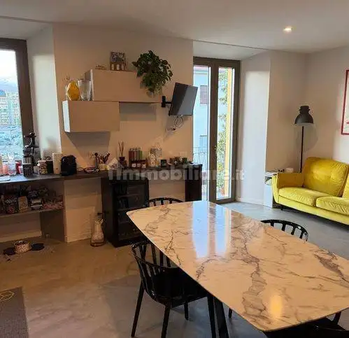 Trilocale piazza Fratelli Bandiera, Intra, Verbania - foto 3