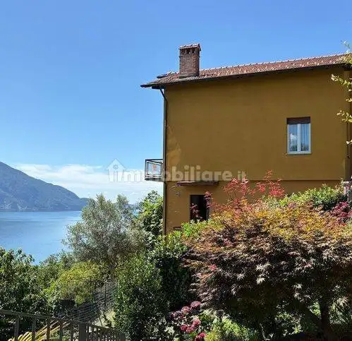 Villa in vendita a Oggebbio