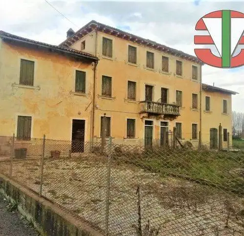 Villa in vendita a Santa Maria di Sala